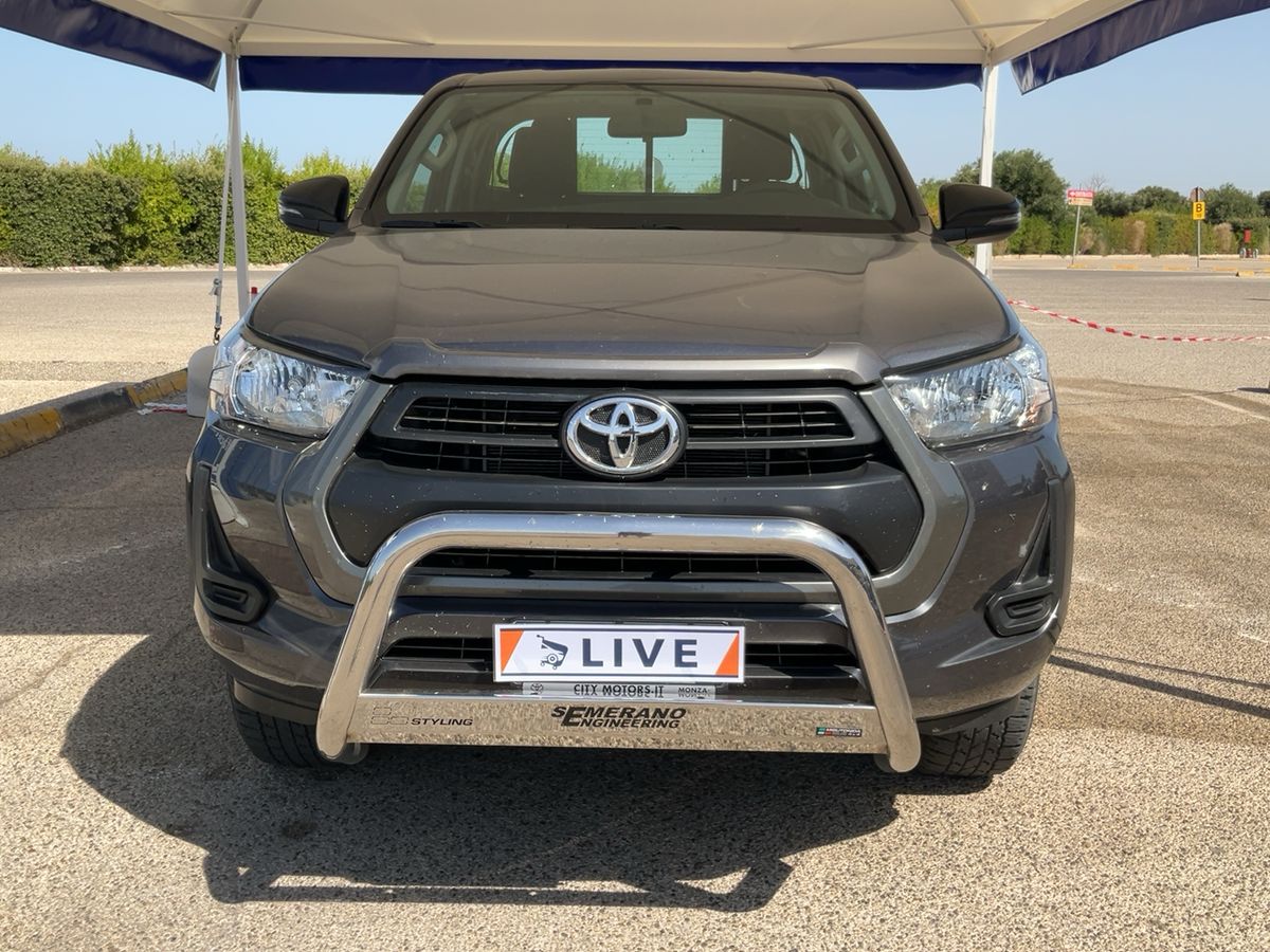 Toyota Hilux 2.4 D-4D Cabine Confort 4×42023